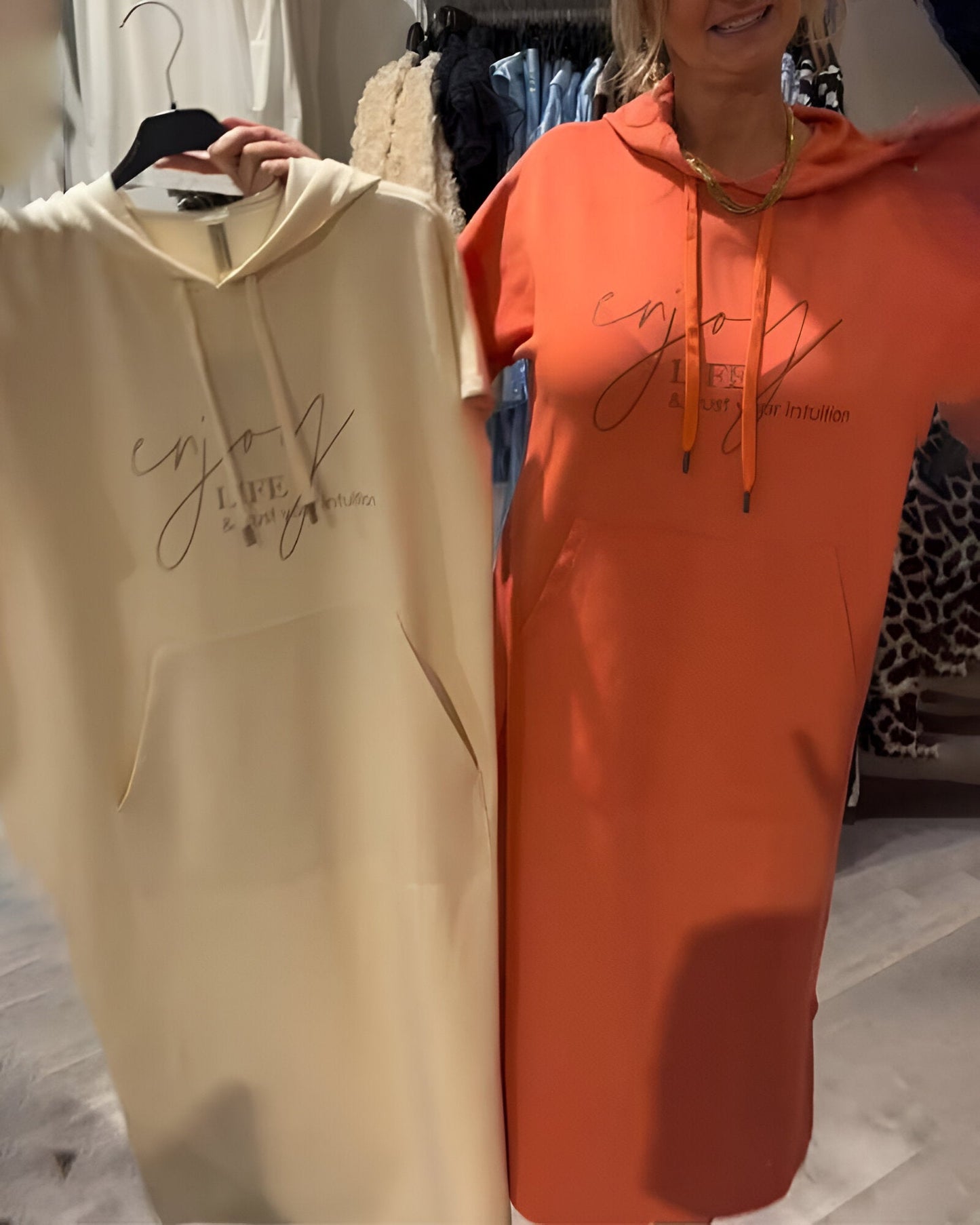 Saskia | Robe Décontractée à Capuche