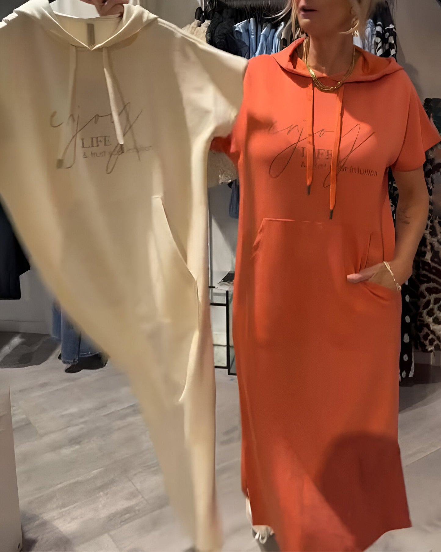 Saskia | Robe Décontractée à Capuche